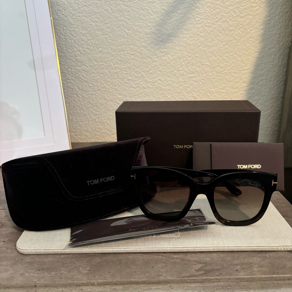 Tom Ford Beatrix Polaroid Sunglasses